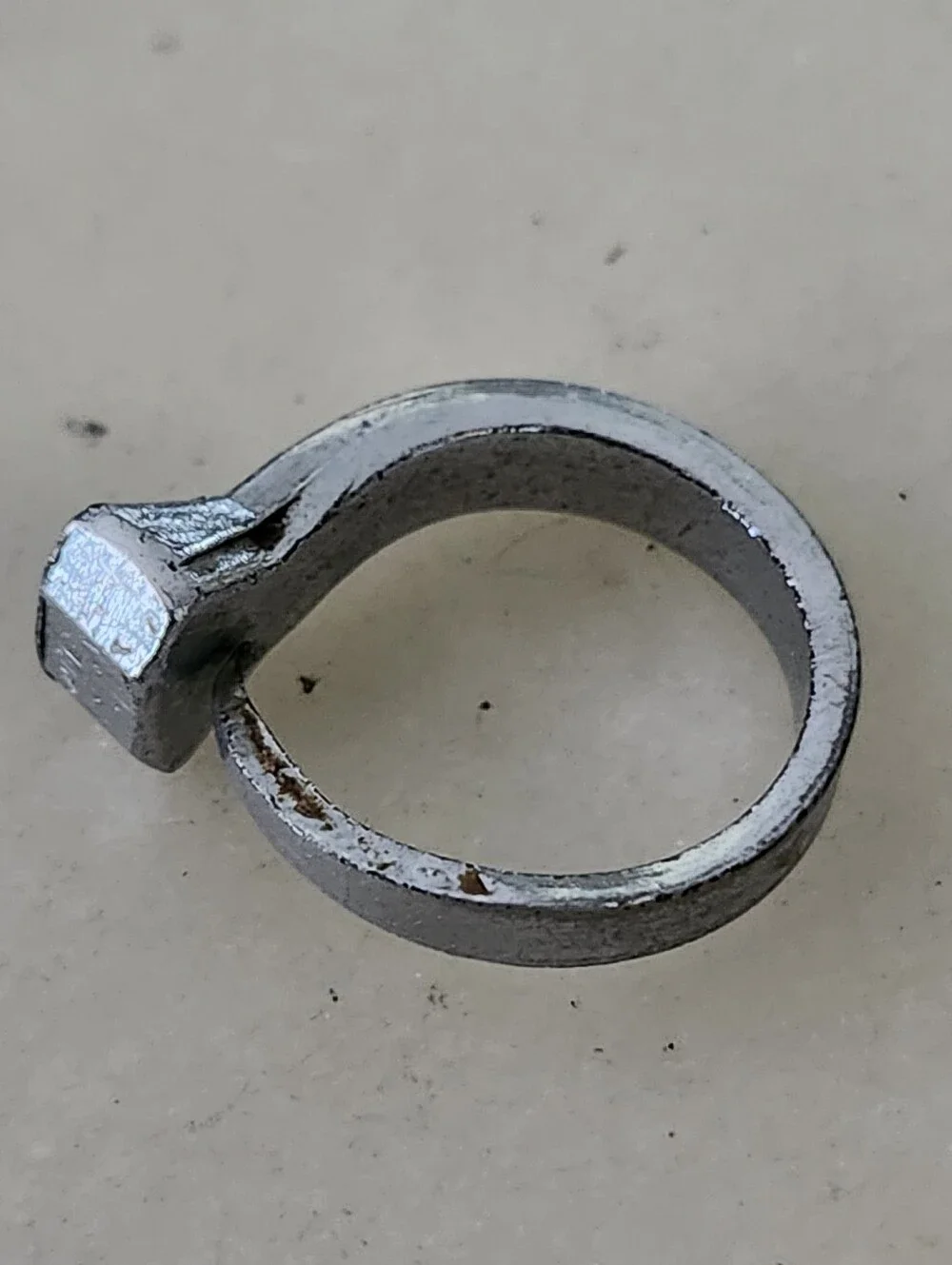 Silver Tone Horseshoe Nail Ring- Size 5.5